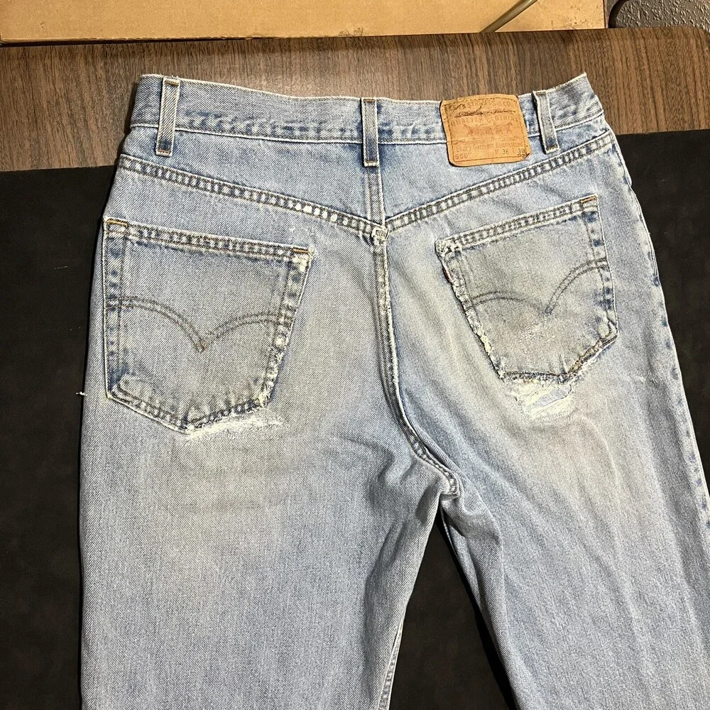 Levis elevate your